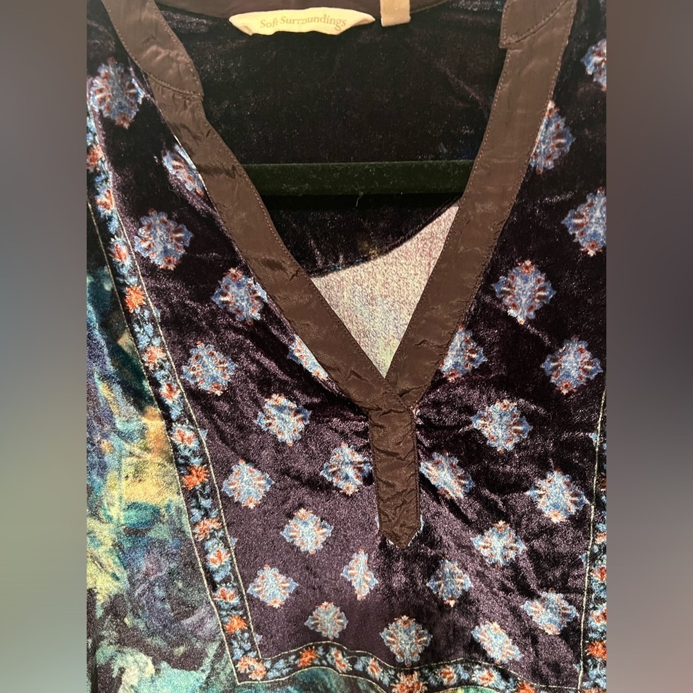 Soft Surroundings Velour Feel / Lyocell Floral Boho Tunic in Size XS ๐น๐ป๐ท - Picture 6 of 10